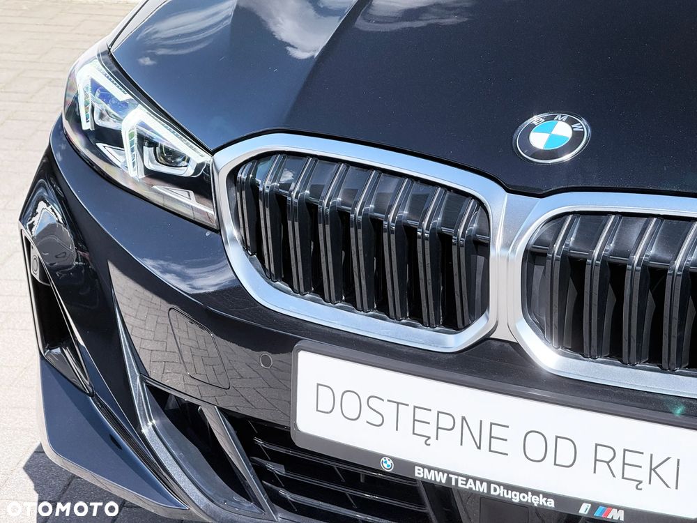 BMW Seria 3 320i sport - 12