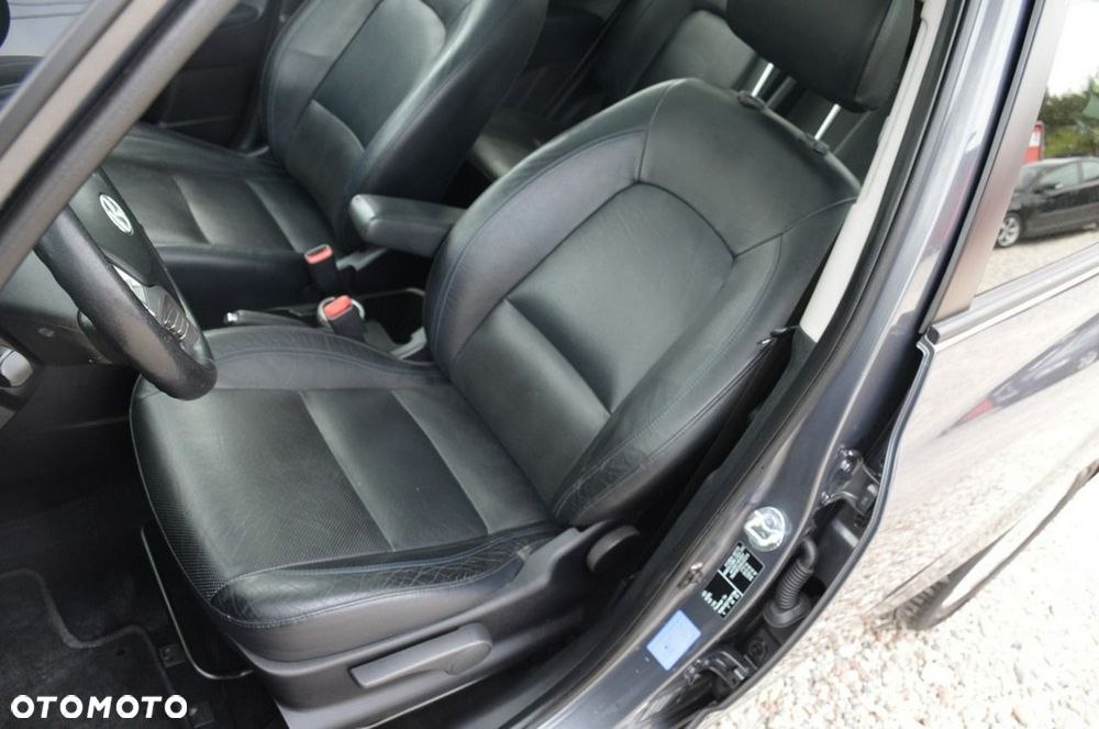 Hyundai ix20 - 27