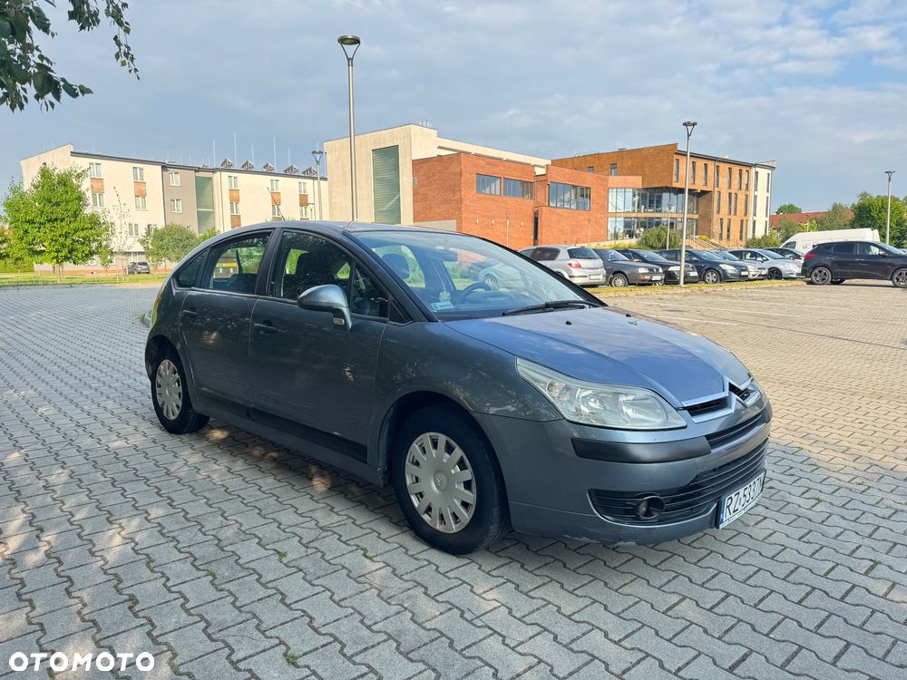 Citroën C4 1.6 16V SX - 4