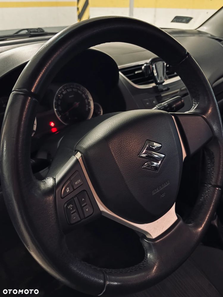 Suzuki Swift - 10
