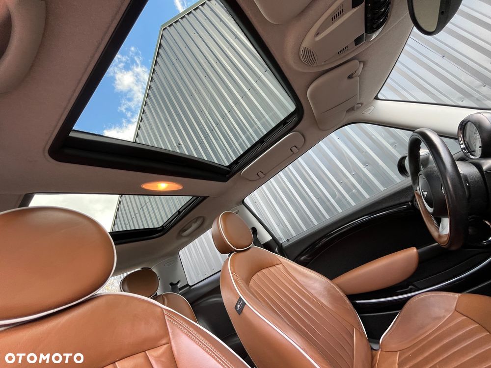 MINI Cooper 50 Mayfair - 37