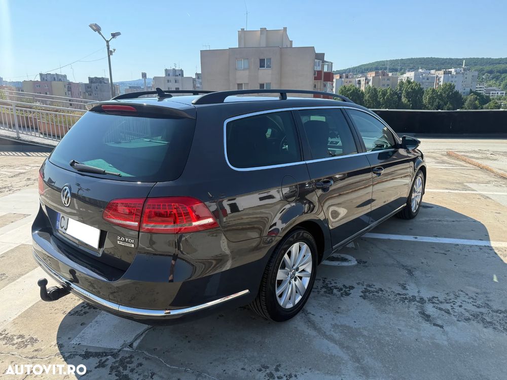 Volkswagen Passat 2.0 TDI BlueMotion Technology Exclusive - 13