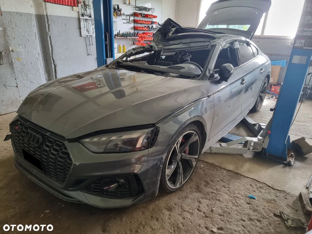 Audi RS5 Coupé - 1