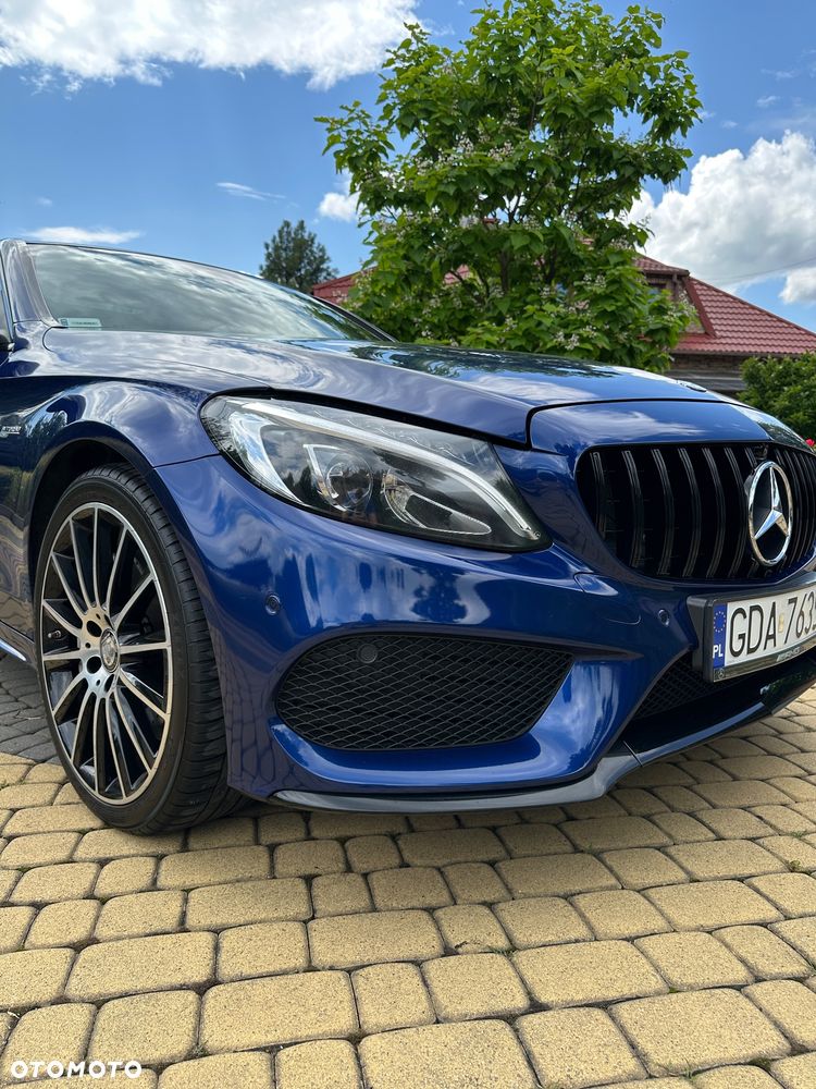 Mercedes-Benz Klasa C AMG 43 4-Matic - 3
