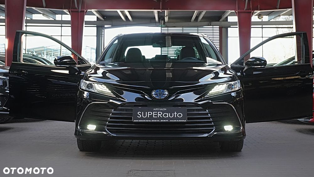 Toyota Camry 2.5 Hybrid Executive CVT - 4