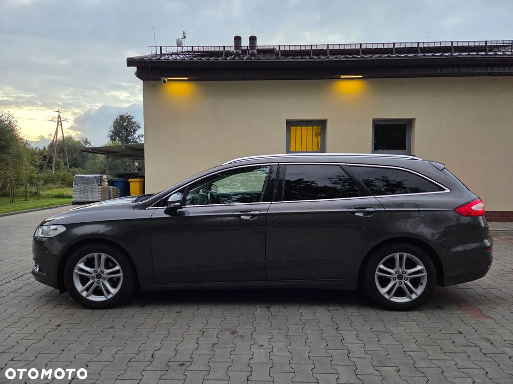 Ford Mondeo 2.0 TDCi STart-Stopp PowerShift-Aut Titanium - 2