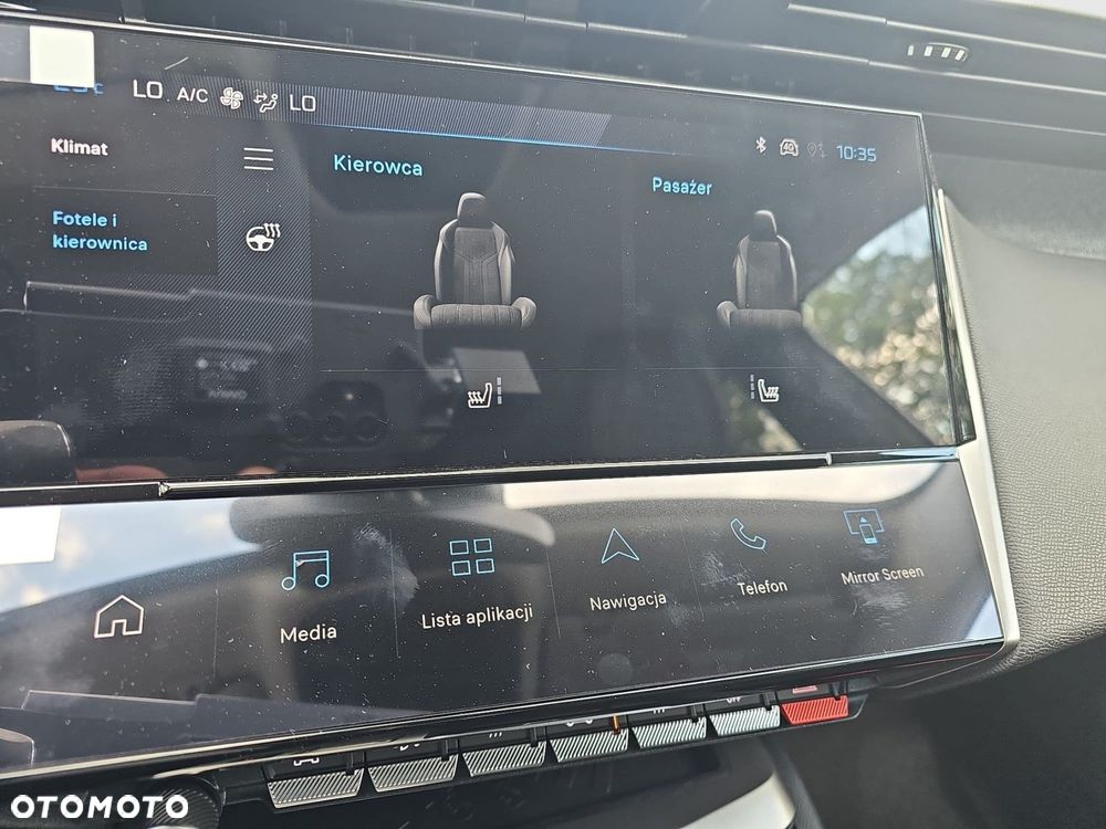 Peugeot 408 - 15