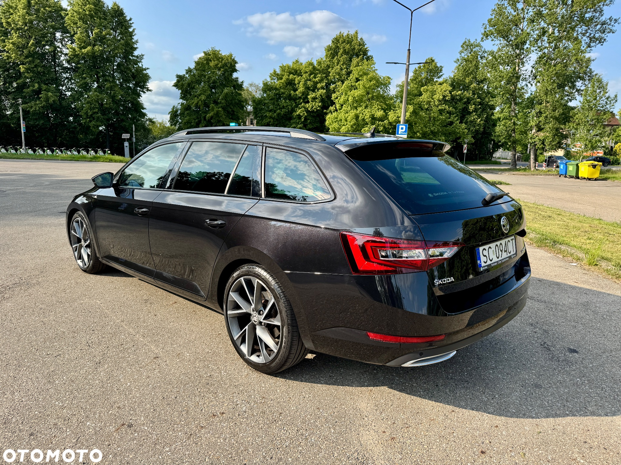 Skoda Superb 2.0 TDI Sportline DSG - 3