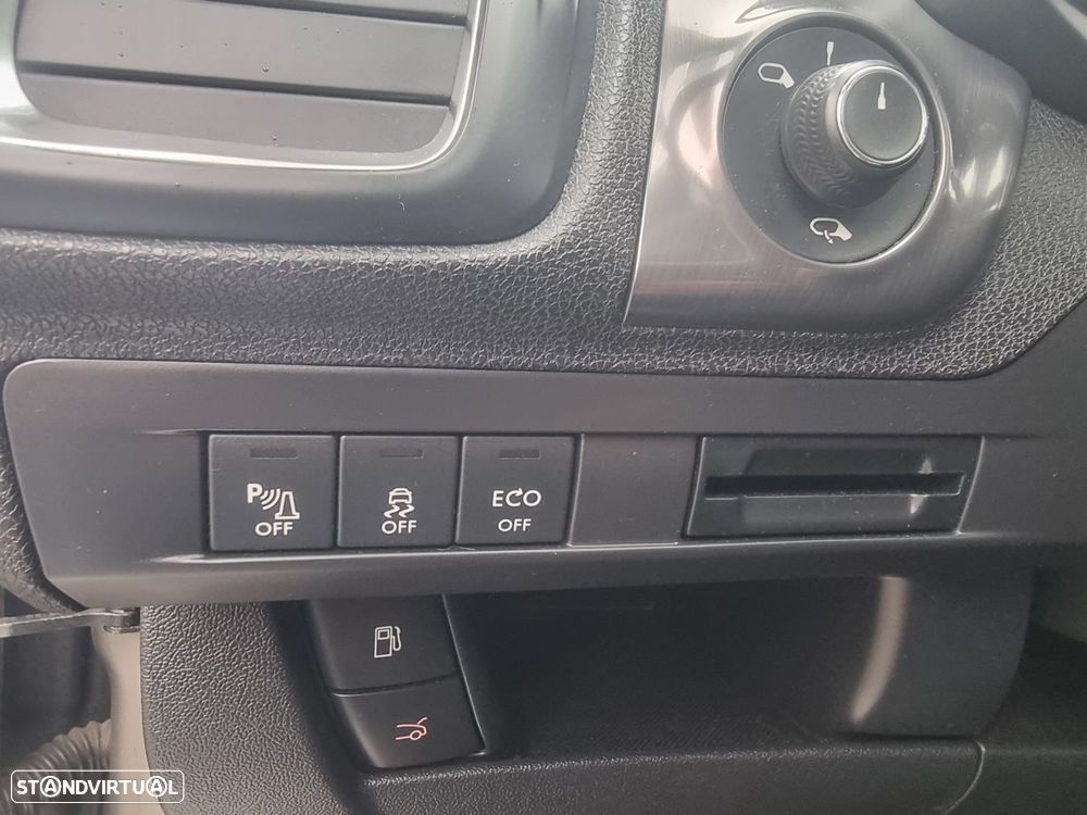 Citroën DS5 2.0 HDi Hybrid4 So Chic CMP6 - 27