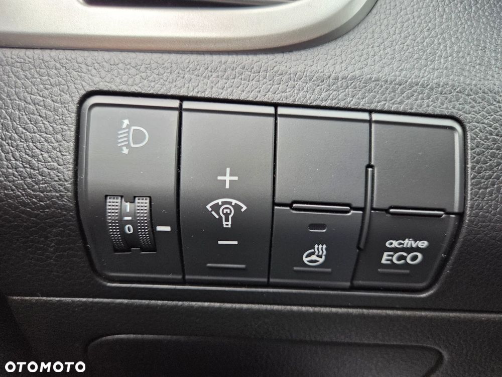 Hyundai i30 Kombi 1.6 GDi DCT Premium - 27
