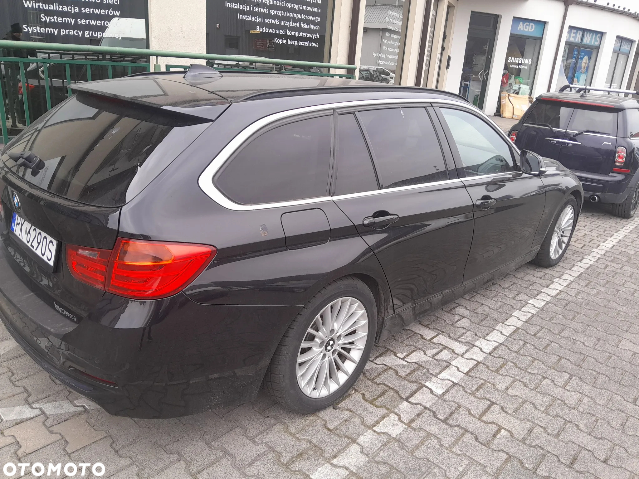 BMW Seria 3 318d DPF Touring Edition Exclusive - 5