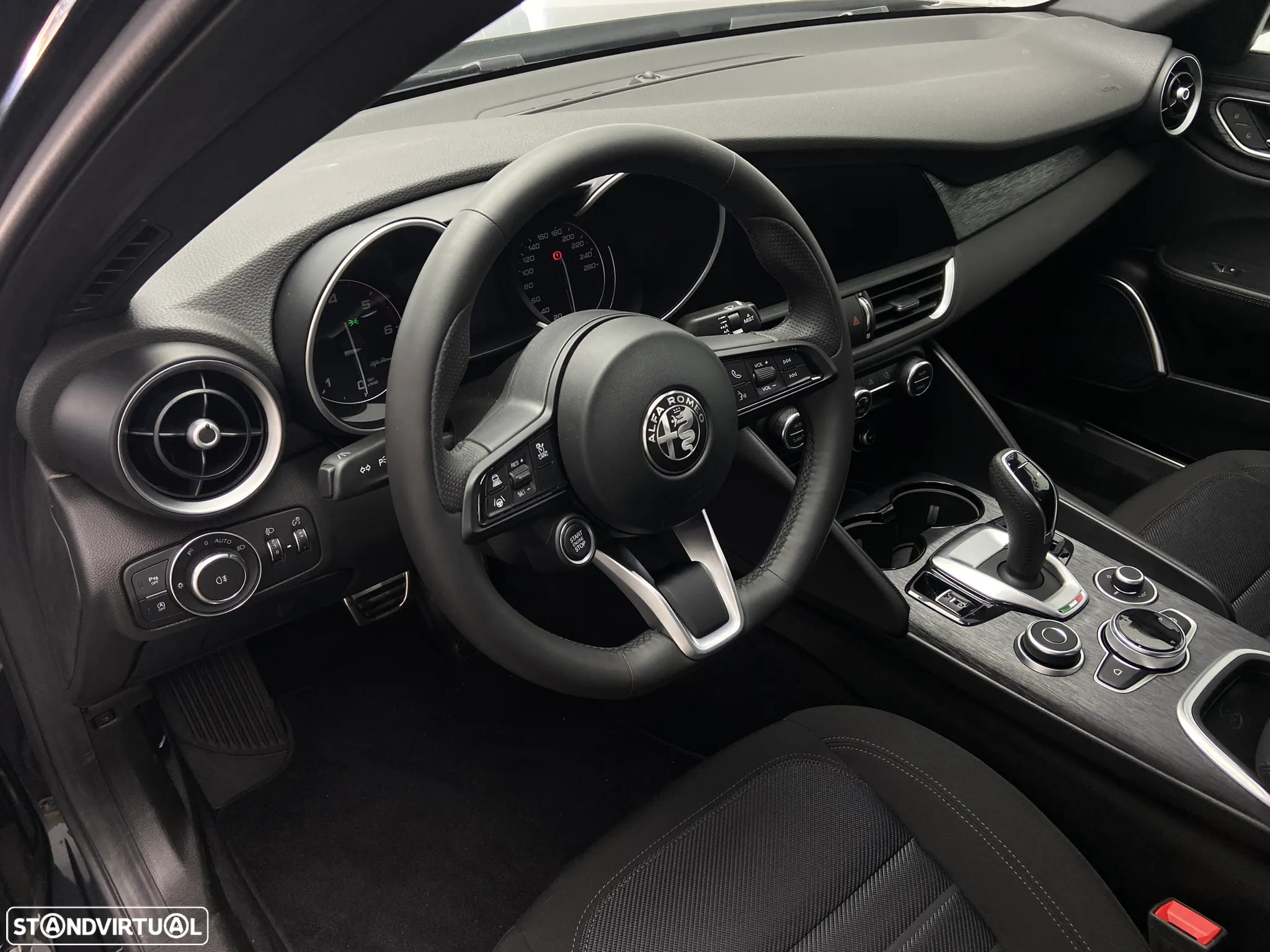 Alfa Romeo Giulia 2.2 D Super AT8 - 7