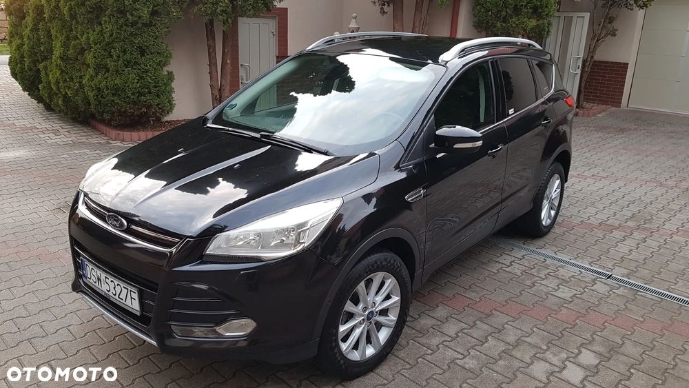 Ford Kuga 2.0 TDCi FWD Titanium Plus - 4