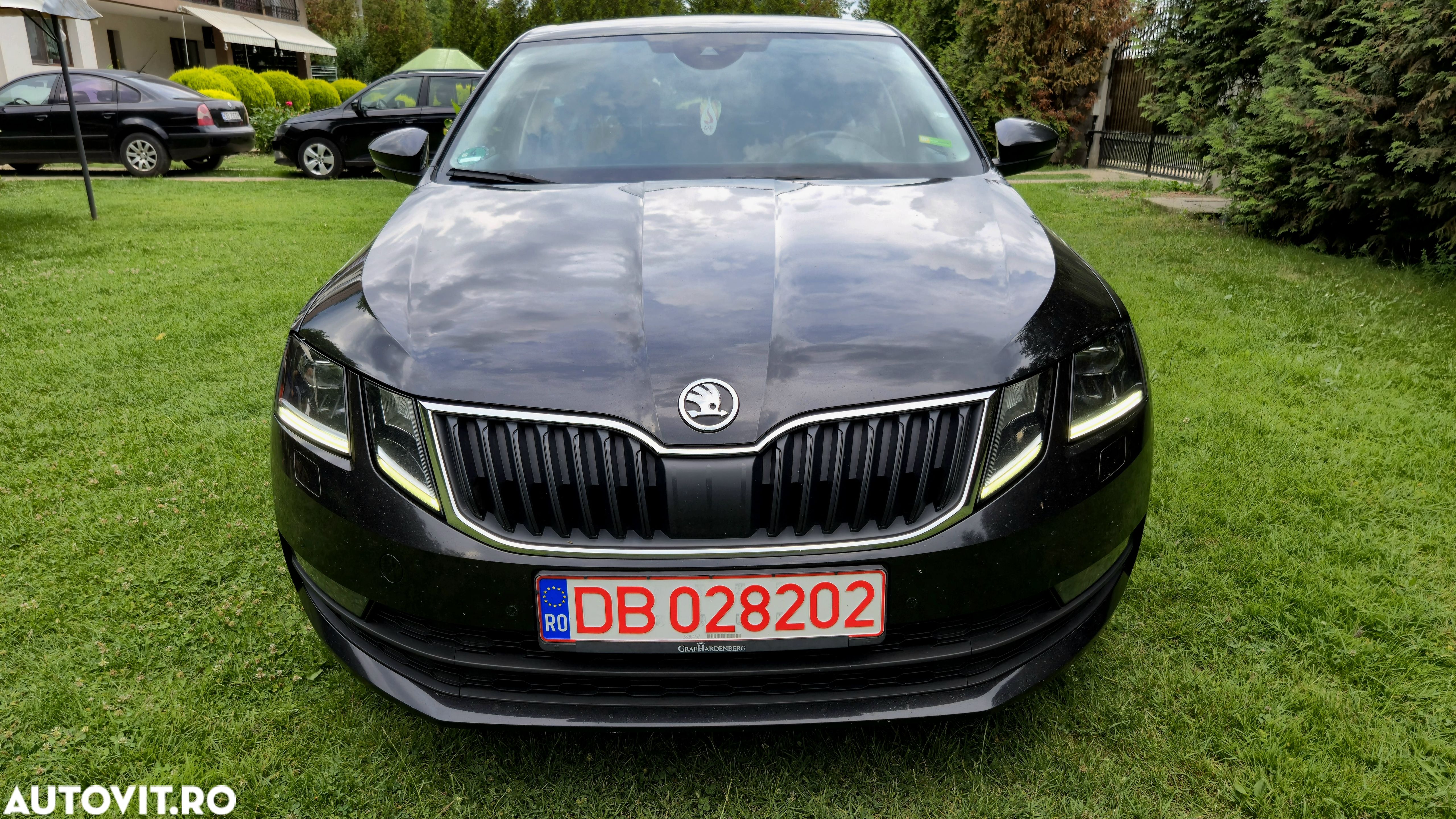 Skoda Octavia 2.0 TDI (Green tec) DSG Style - 1