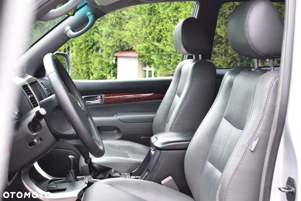 Toyota Land Cruiser 3.0 D Sol Navi - 12