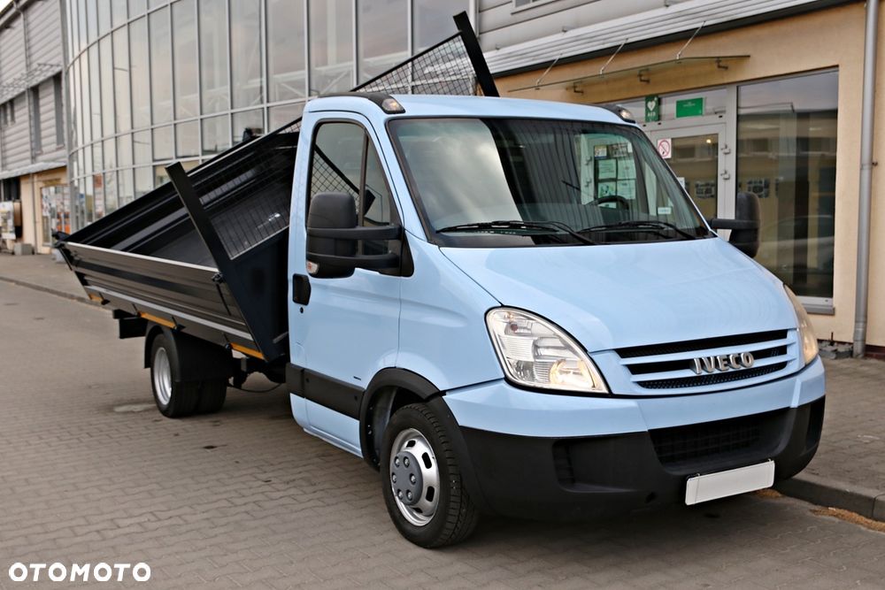 Iveco Daily - 24
