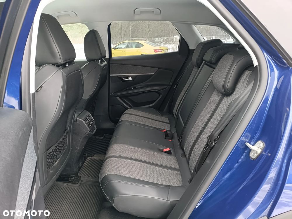 Peugeot 3008 - 11