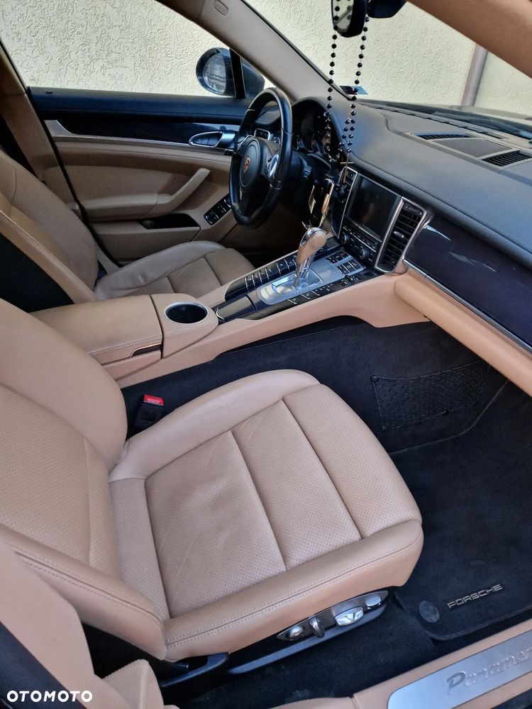 Porsche Panamera Diesel - 6