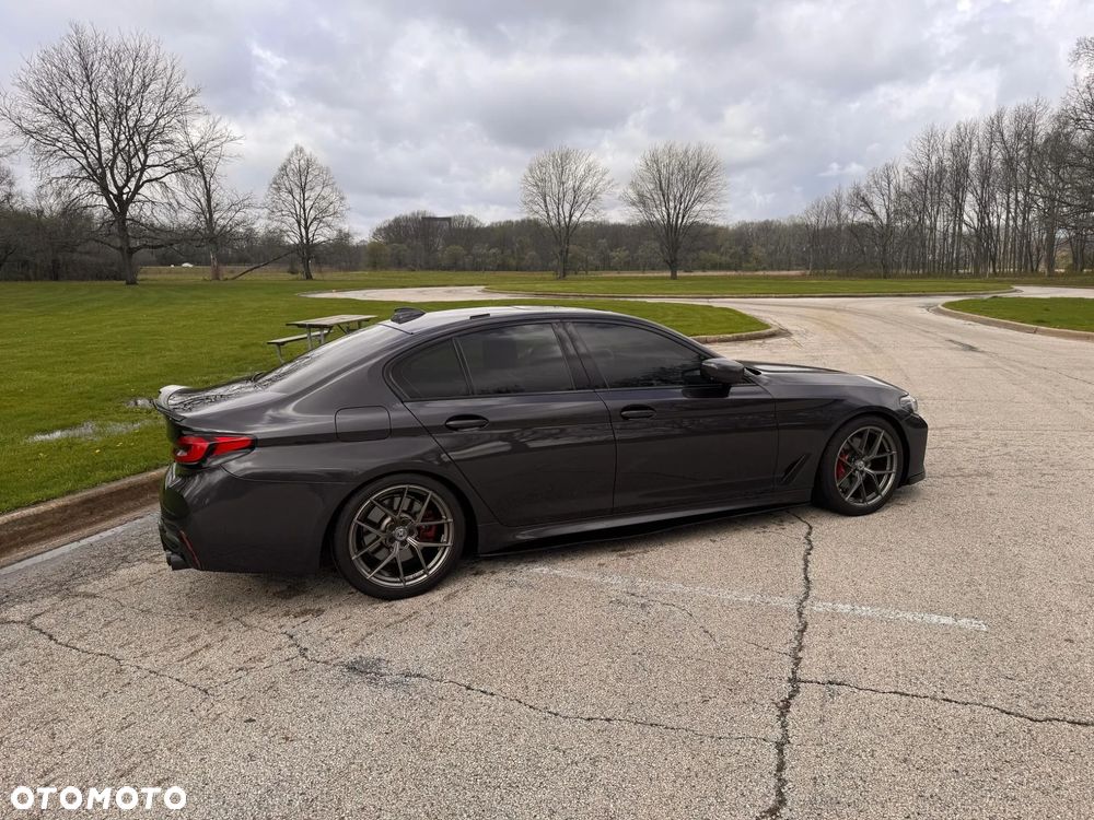 BMW Seria 5 540i xDrive Sport Line - 3