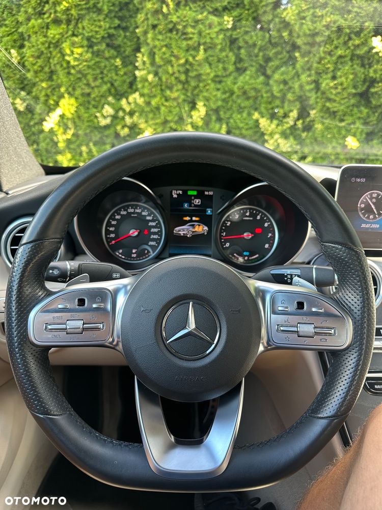 Mercedes-Benz Klasa C 300 4MATIC 9G-TRONIC - 14
