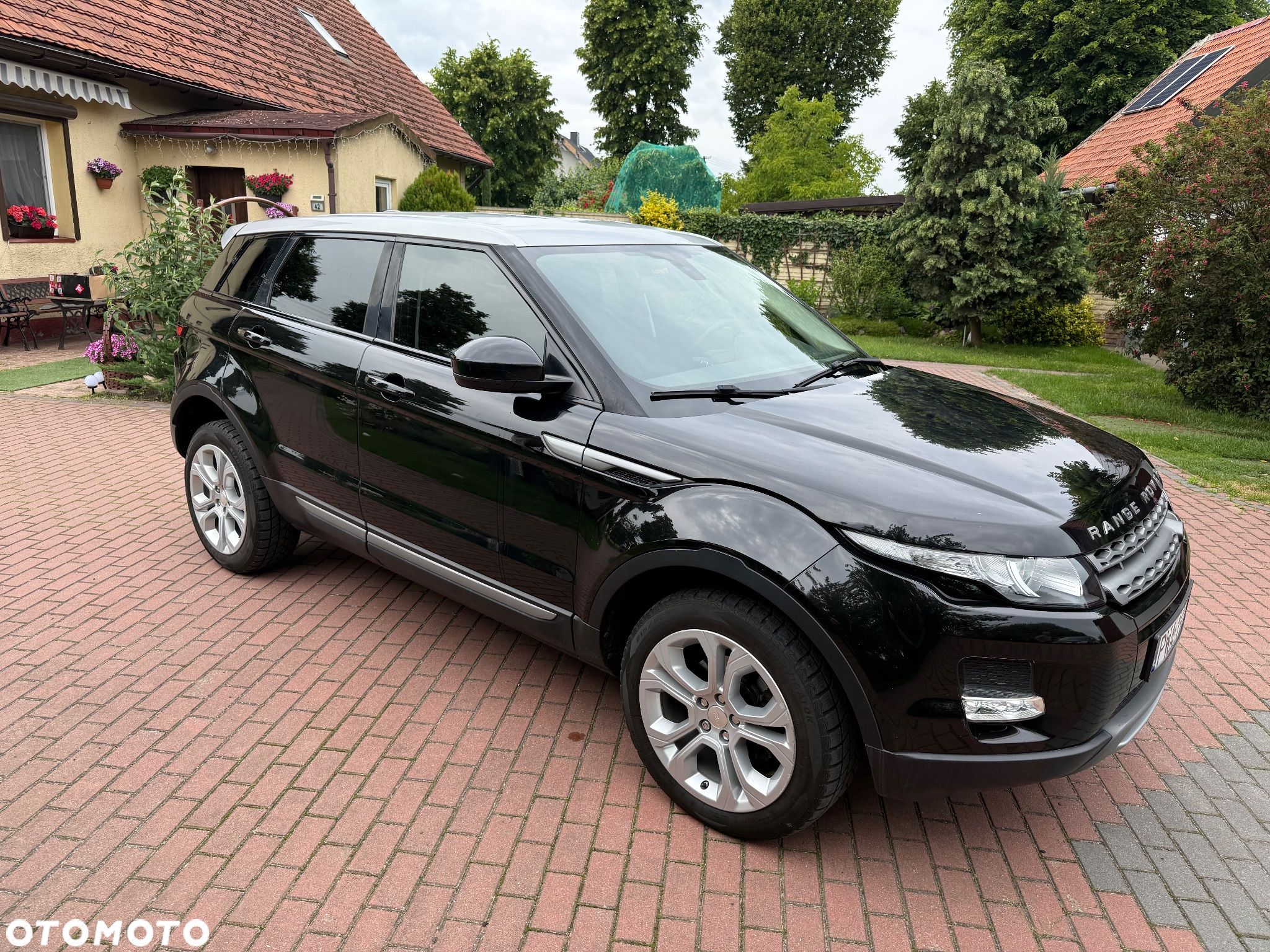 Land Rover Range Rover Evoque - 1