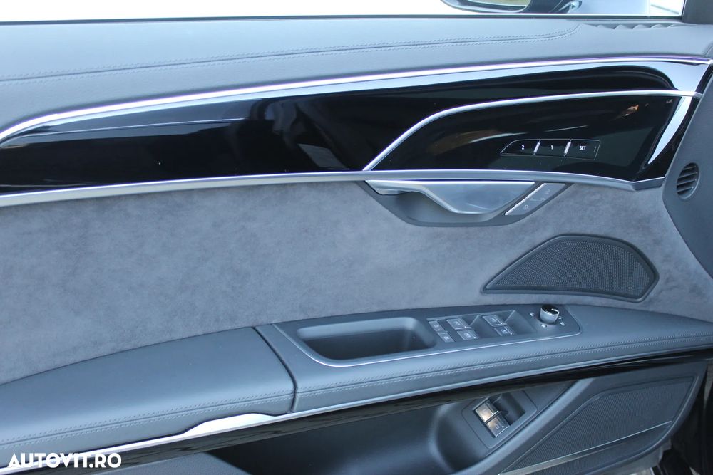 Audi A8 60 TFSI e quattro Tiptronic PHEV - 9