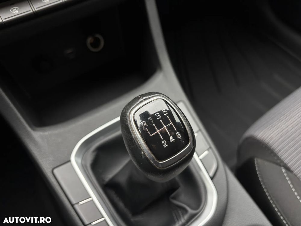 Hyundai i30 1.5 110CP 5DR M/T Comfort - 19