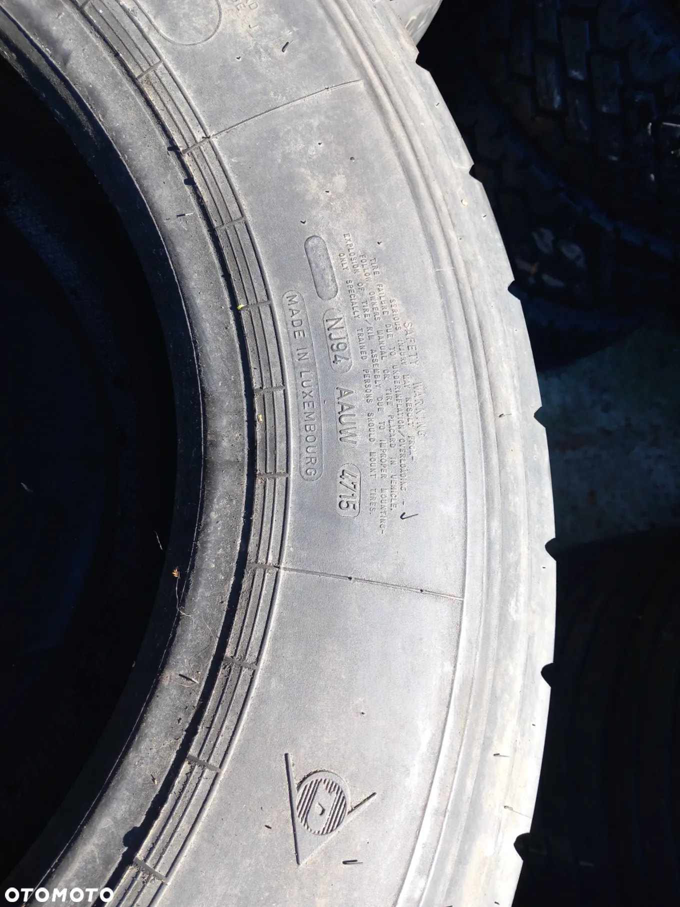 DUNLOP 265/70R19,5 - 8