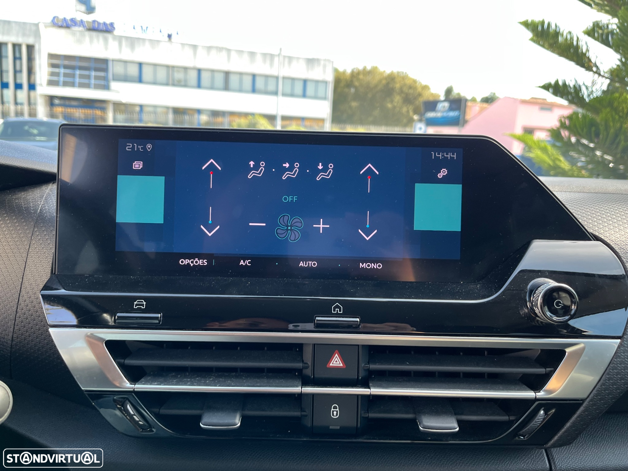 Citroën e-C4 50 kWh Shine Pack - 44