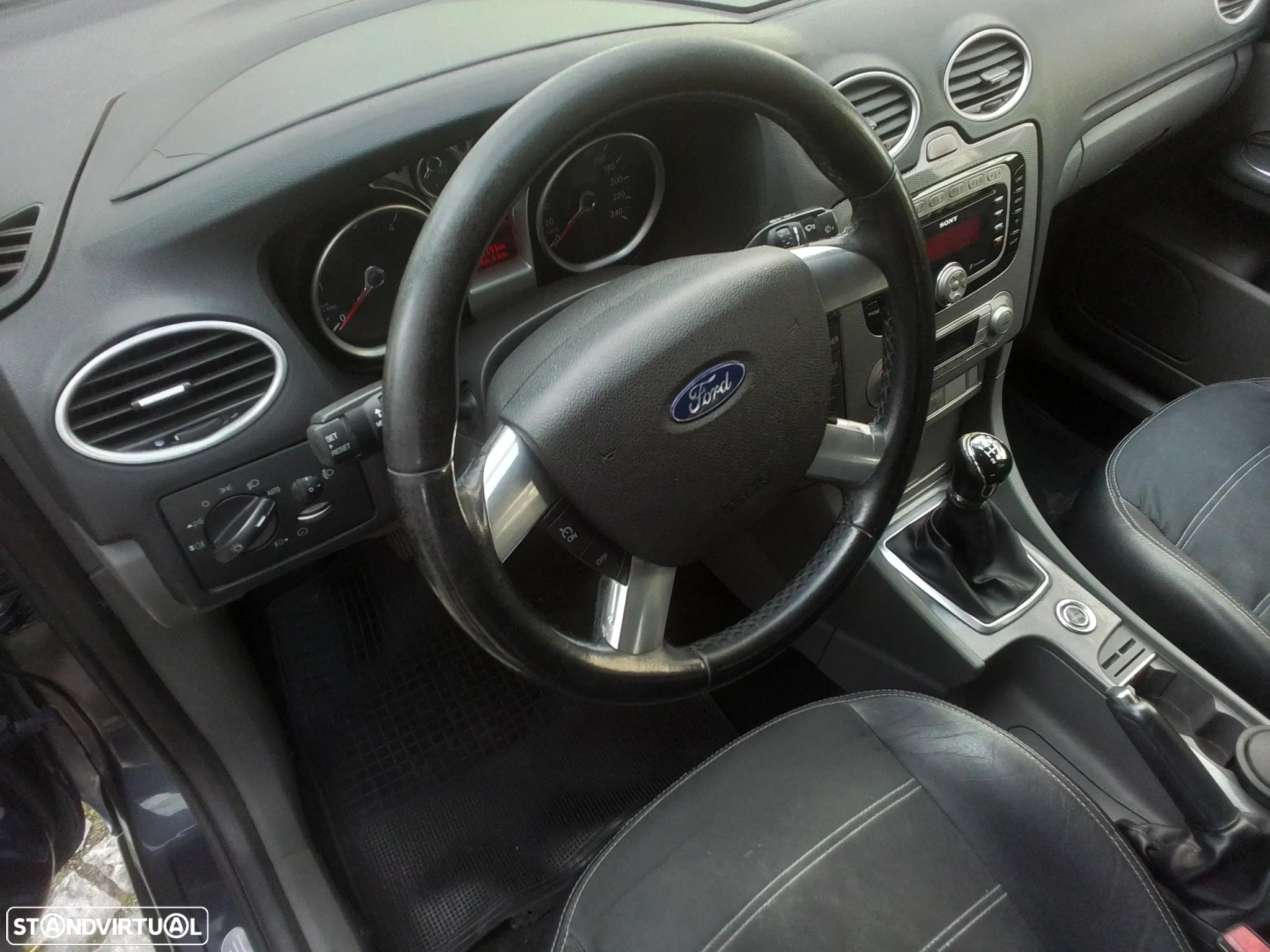 Ford Focus SW 1.6 TDCi Titanium - 11