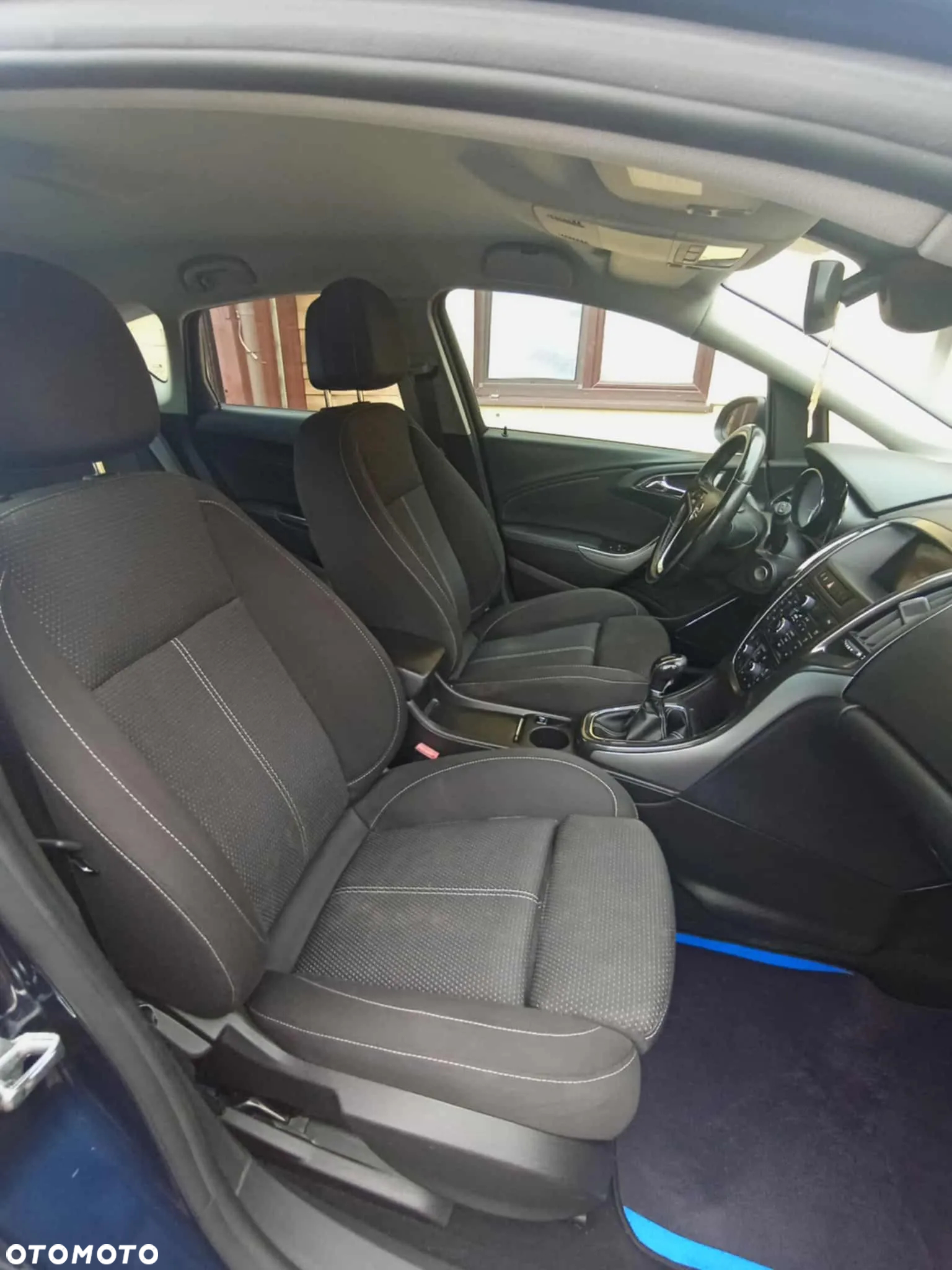 Opel Astra IV 1.4 T Cosmo - 14
