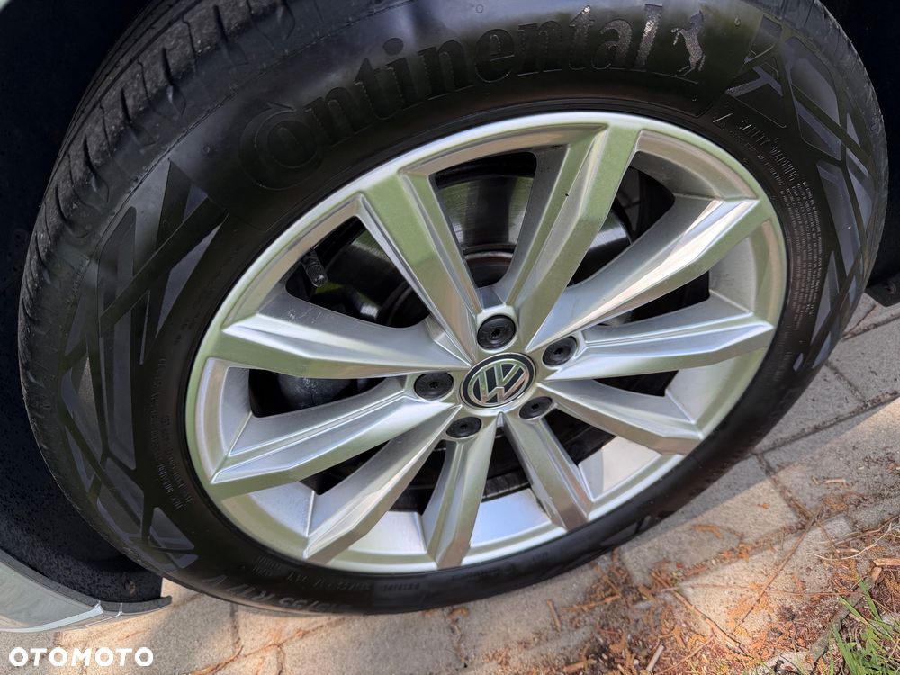 Volkswagen Passat 1.4 TSI ACT (BlueMotion Technology) Highline - 32