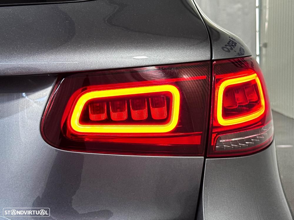 Mercedes-Benz GLC 300 e 4Matic 9G-TRONIC Edition AMG Line - 52