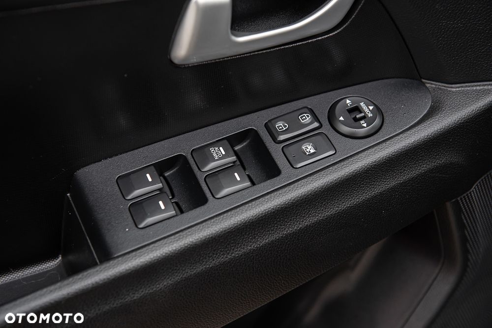 Kia Sportage 1.6 GDI Business Line L 2WD - 16