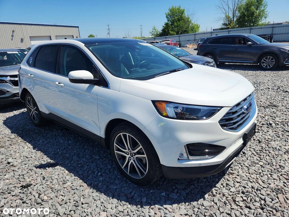 Ford Edge - 2