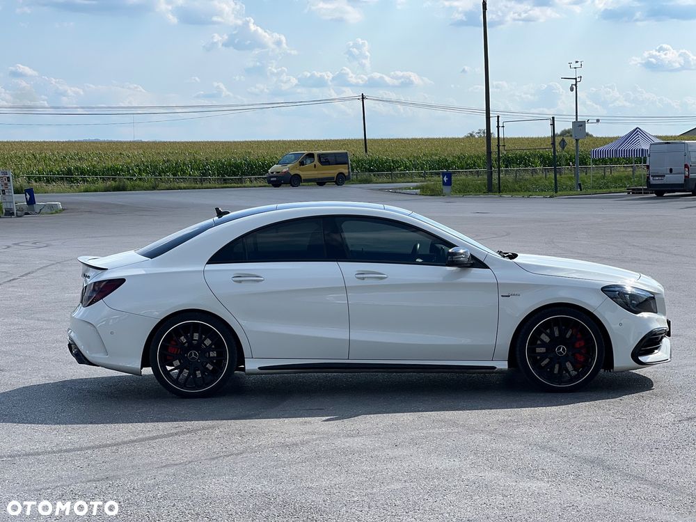 Mercedes-Benz CLA AMG 45 4Matic AMG Speedshift DCT 7G - 7