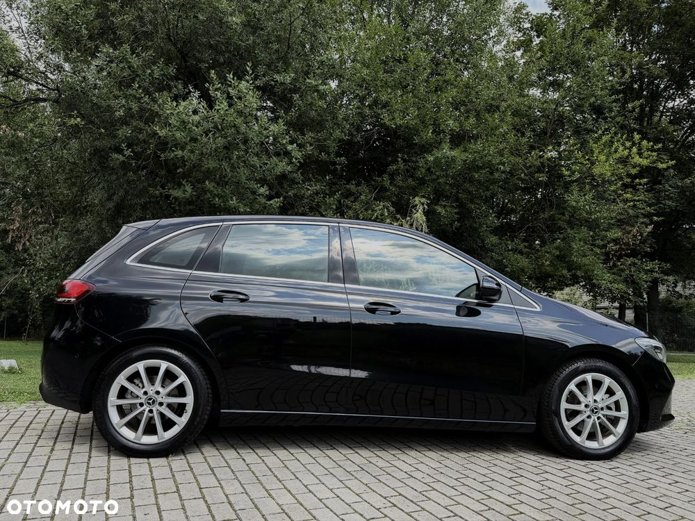 Mercedes-Benz Klasa B 200 d 8G-DCT AMG Line - 4