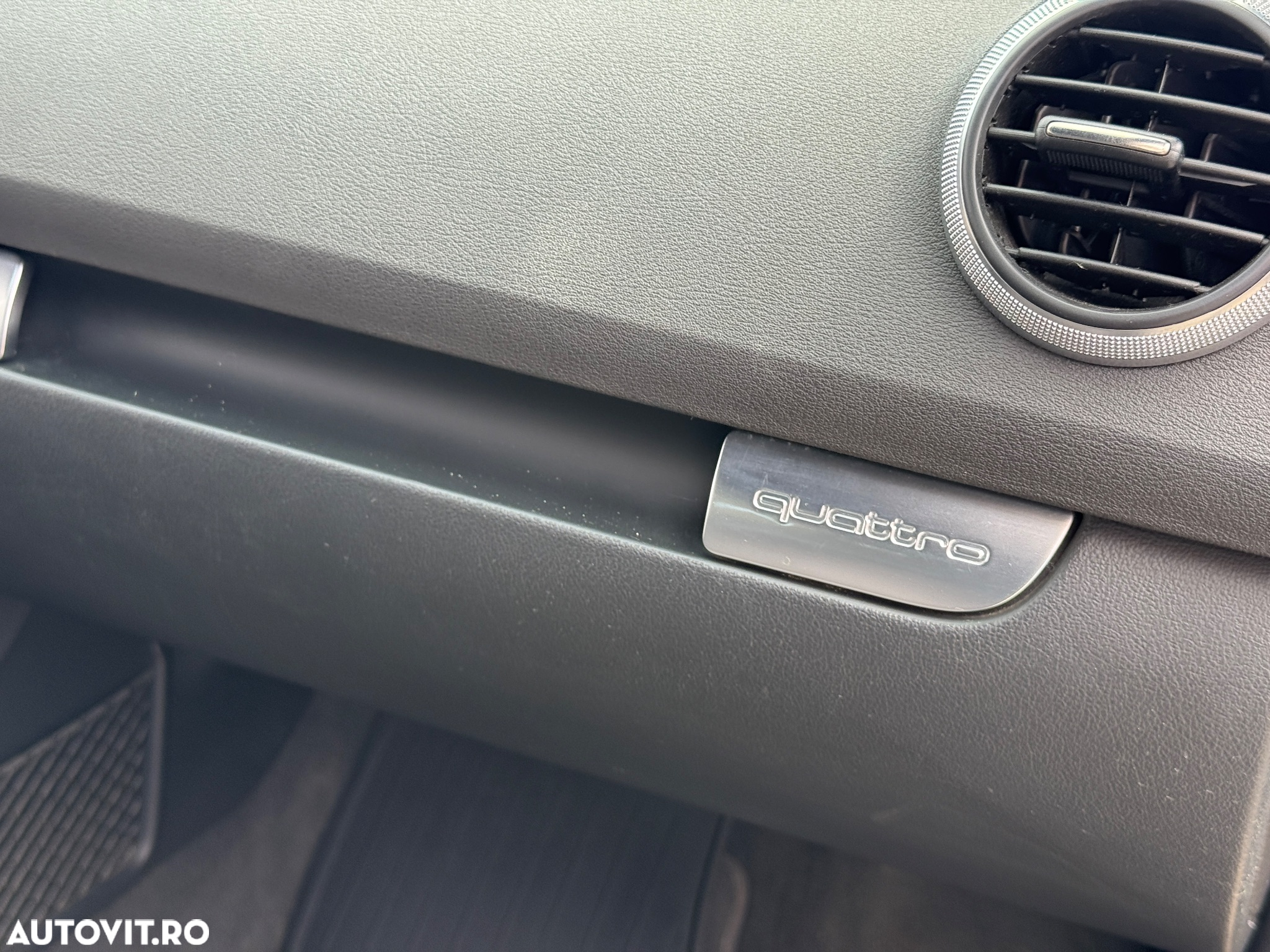 Audi A3 2.0 TDI Sportback DPF quattro Attraction - 5