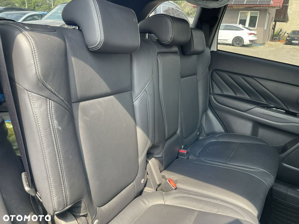 Mitsubishi Outlander 2.4 4WD Spirit+ - 16