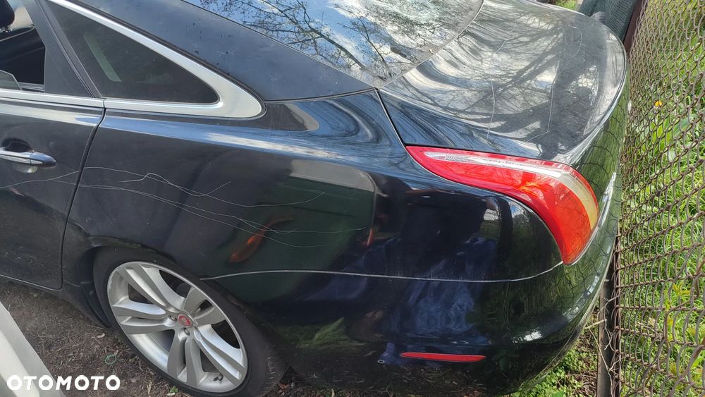 Jaguar XJ 3.0 T LWB Portfolio - 3