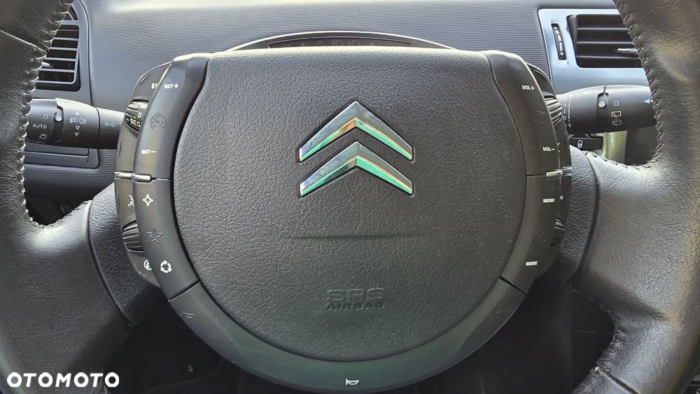 Citroën C4 1.6 VTi Equilibre Pack Navi - 25
