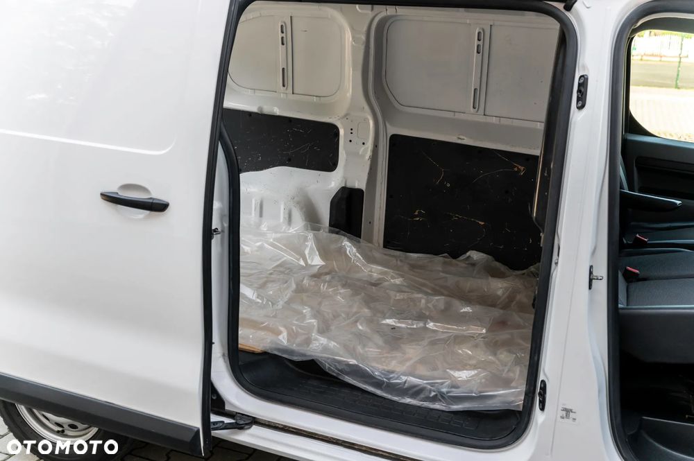 Opel Vivaro - 19