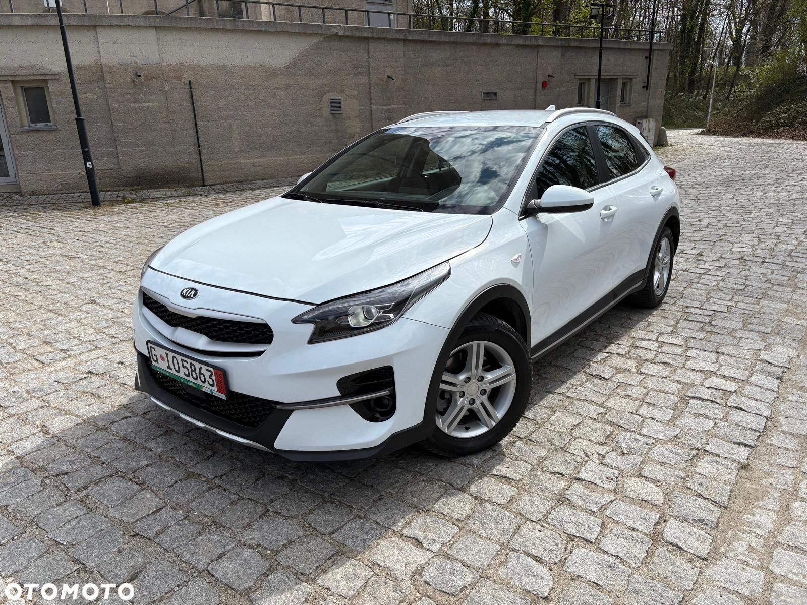 Kia XCeed 1.0 T-GDI L Business Line - 1