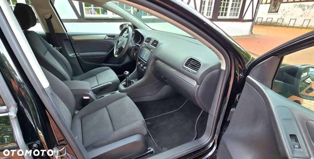 Volkswagen Golf 1.6 Q-Line - 13