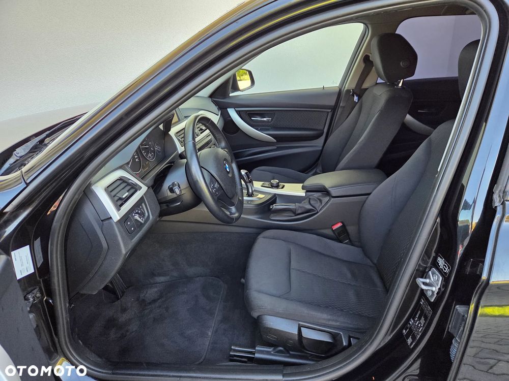 BMW Seria 3 - 8