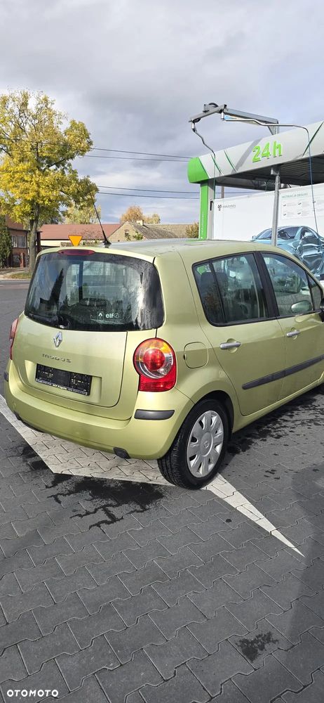 Renault Modus 1.6 16V Cite - 8