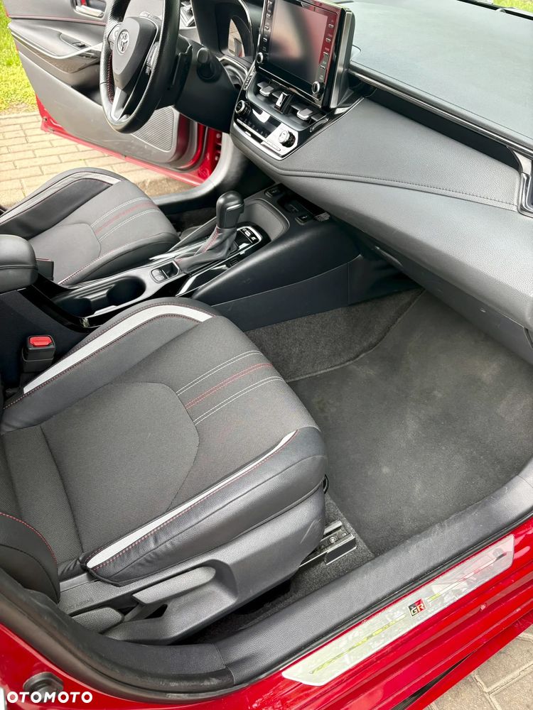 Toyota Corolla 2.0 Hybrid GR Sport - 8