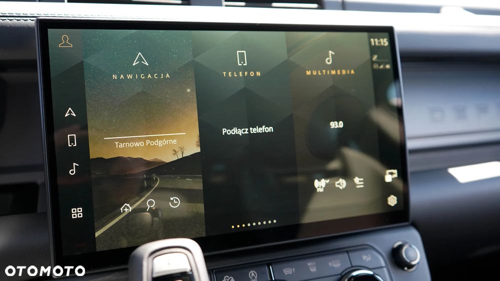 Land Rover Defender - 21