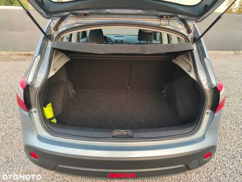 Nissan Qashqai 1.6 visia - 13