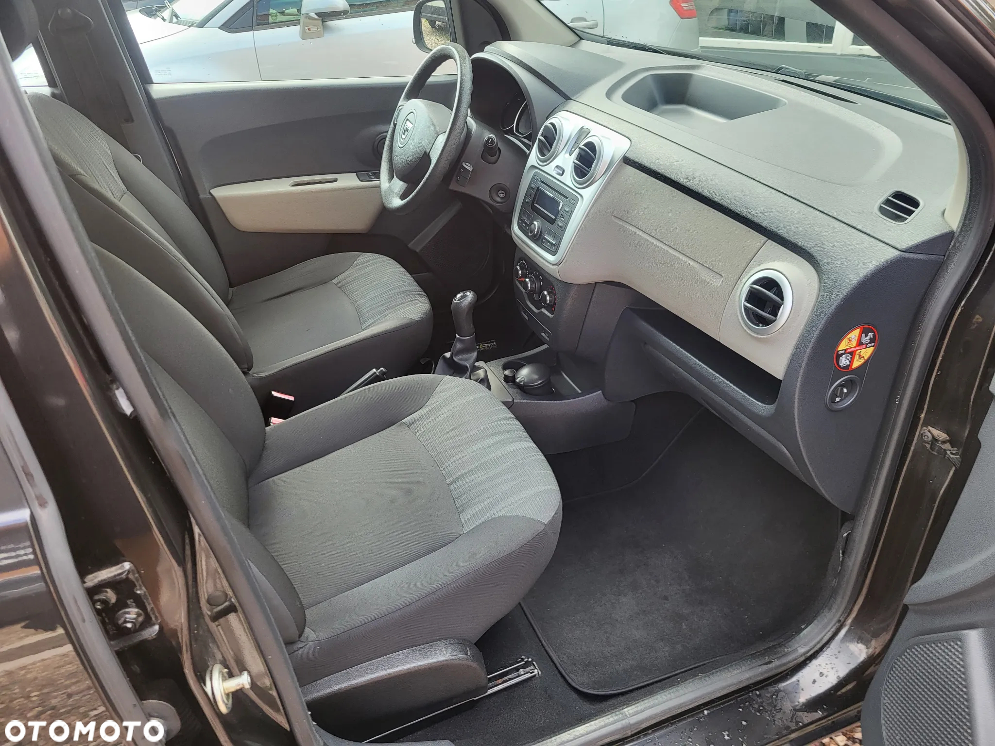Dacia Lodgy 1.2 TCe Laureate - 7